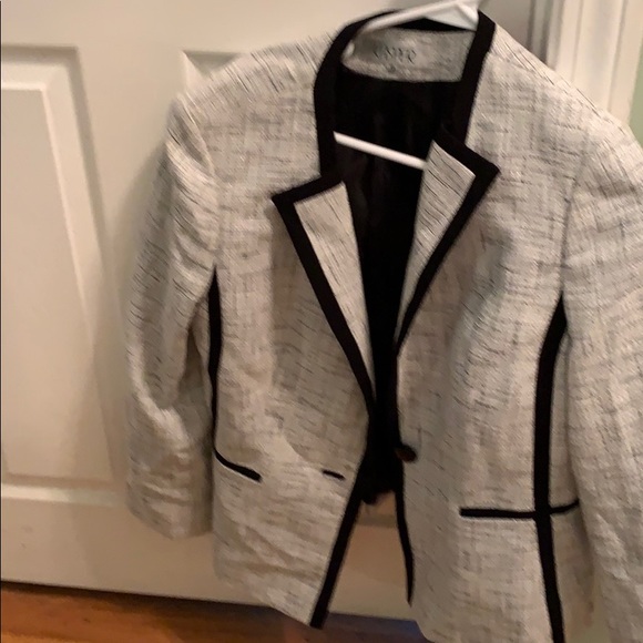 Jacket - Picture 1 of 3